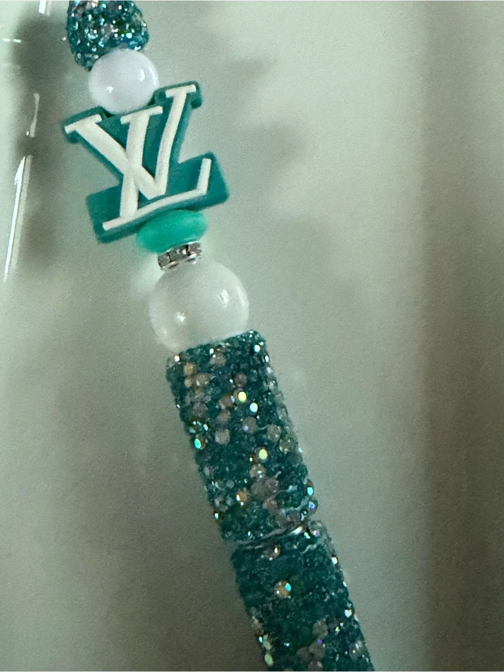 BEADED PEN